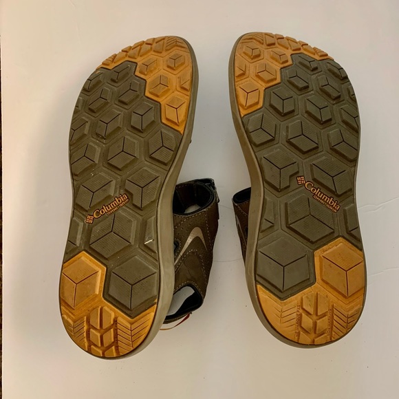 Columbia Techsun Sandal - Mens with no rips tears or cuts. - Picture 3 of 6